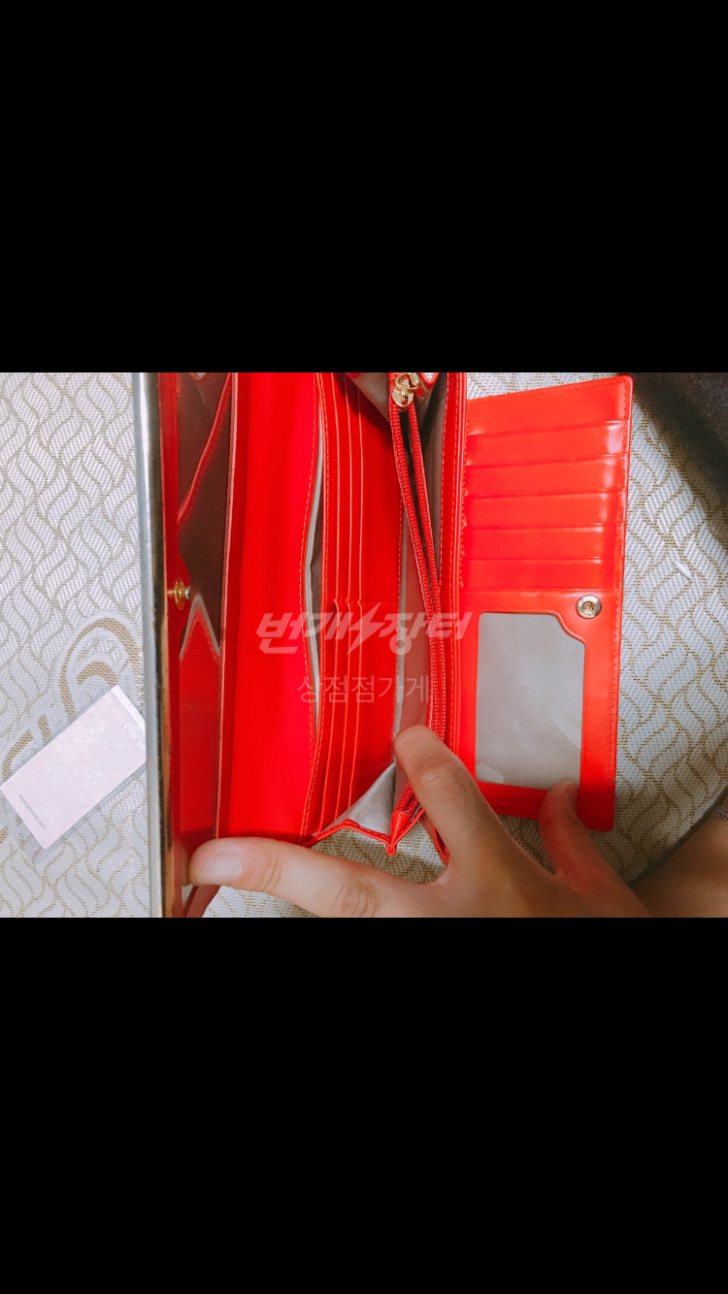 제이에스티나 장지갑