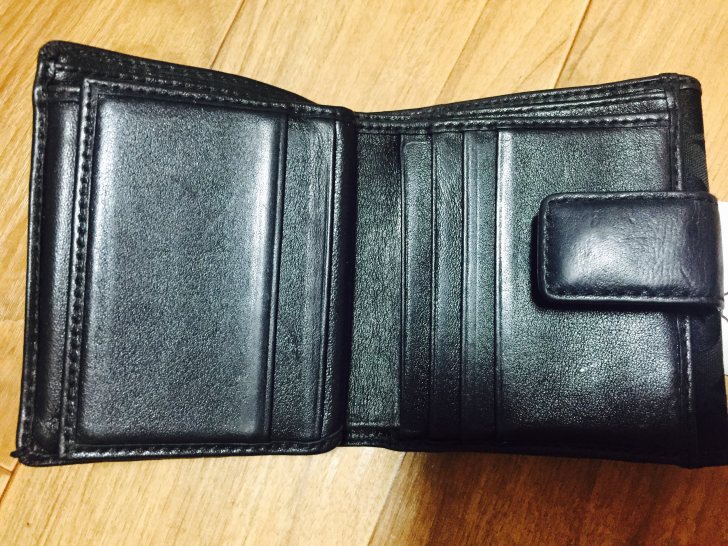코치 반지갑 팔아요 코치 반지갑 팔아요