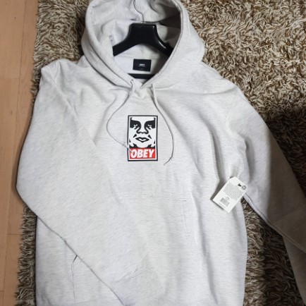 OBEY 오베이 후드티 판매 OBEY 오베이 후드티 판매