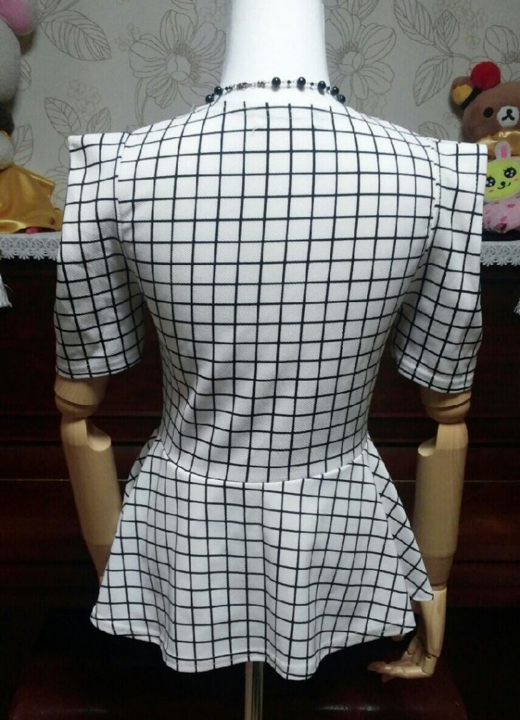 ♡ 엣지 있는 페플럼 블라우스 ♡