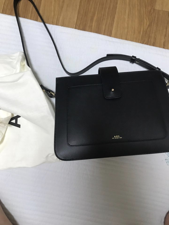 APC(아페쎄) 알반백 APC(아페쎄) 알반백