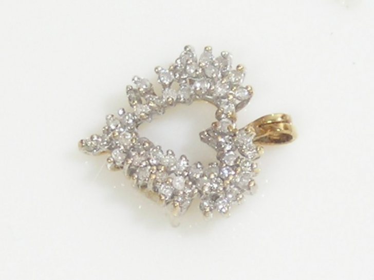 핑크래디 14k 천연 다이아 52PCS 총 1ct 팬던트 핑크래디 14k 천연 다이아 52PCS 총 1ct 팬던트