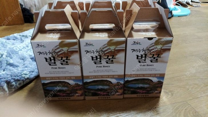 제주꿀 토종꿀 잡꿀 싸게내놔욤^^두개부터애눌가능하구요~!! 6개남았어요^^