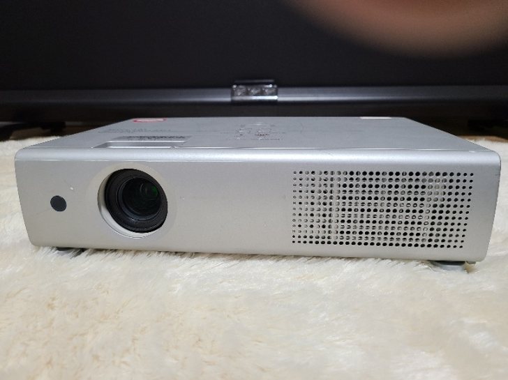 캐논 LCV-7400k 중고빔프로젝터 램프 1시간사용 선명한화질 가성비최고 캐논 LCV-7400k 중고빔프로젝터 램프 1시간사용 선명한화질 가성비최고