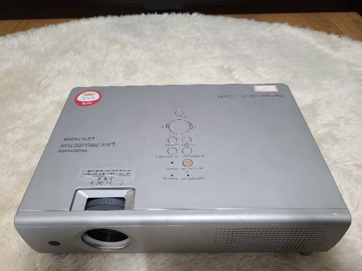 캐논 LCV-7400k 중고빔프로젝터 램프 1시간사용 선명한화질 가성비최고 캐논 LCV-7400k 중고빔프로젝터 램프 1시간사용 선명한화질 가성비최고