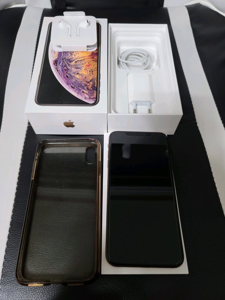 아이폰 XS MAX 256 골드 SSS급 풀박스 팝니다. (70만) 아이폰 XS MAX 256 골드 SSS급 풀박스 팝니다. (70만)