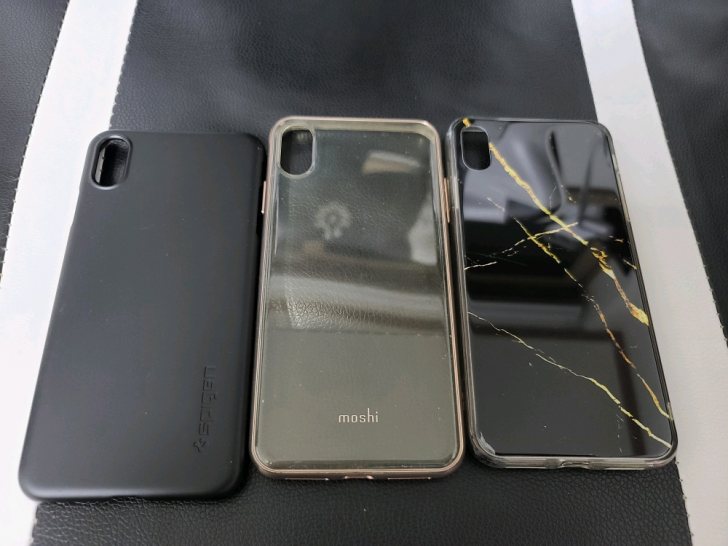 아이폰 XS MAX 256 골드 SSS급 풀박스 팝니다. (70만) 아이폰 XS MAX 256 골드 SSS급 풀박스 팝니다. (70만)