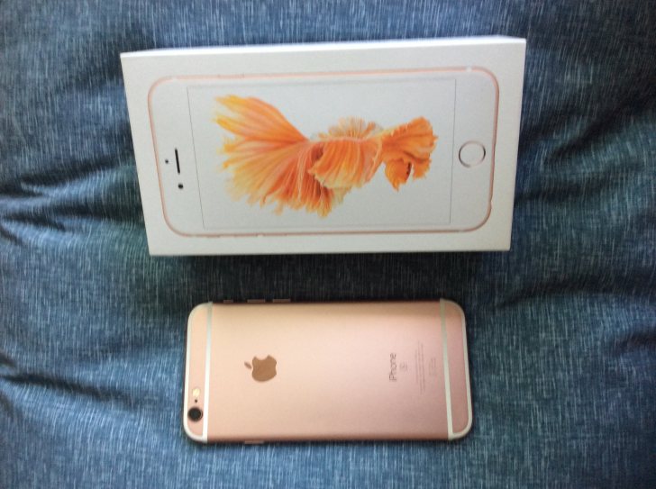 아이폰6s 로즈골드 32GB 아이폰6s 로즈골드 32GB