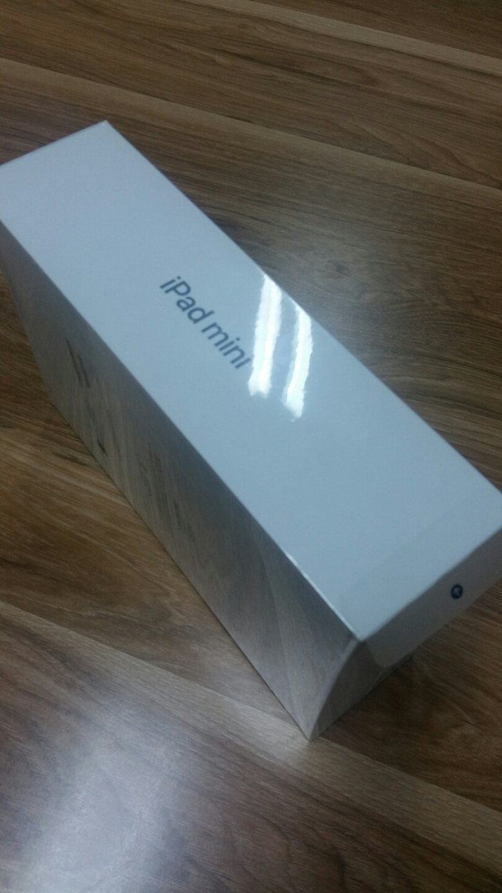 IPad Mini 5 64G(그레이 색상) 팝니다. IPad Mini 5 64G(그레이 색상) 팝니다.