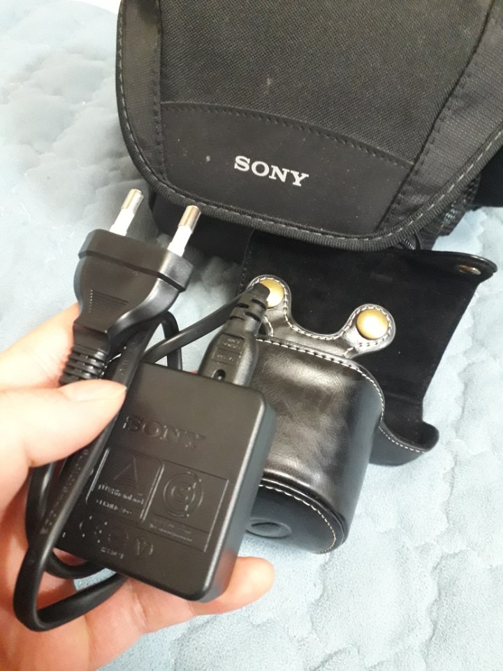 소니 미러리스 sony a5100 32GB 소니 미러리스 sony a5100 32GB