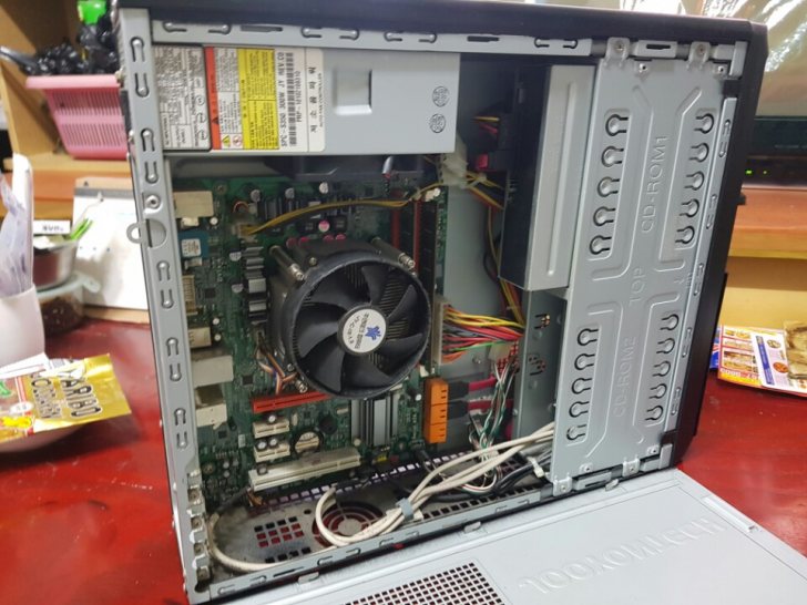 CPU i5-650 가정용.사무용 컴퓨터 팝니다 경기도권~ 직거래 CPU i5-650 가정용.사무용 컴퓨터 팝니다 경기도권~ 직거래