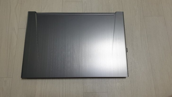 한성노트북판매합니다 한성노트북판매합니다