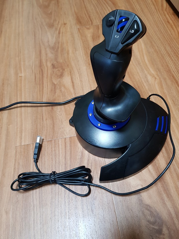 Thrust Master. T Flight Hotas4 Ace Combat 7 Edition Thrust Master. T Flight Hotas4 Ace Combat 7 Edition