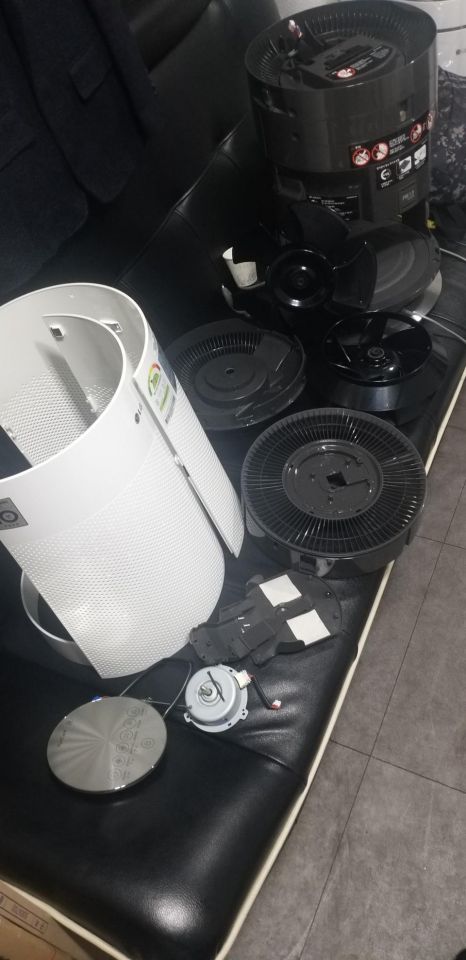 LG 퓨리케어 공기청정기 360 (새필터 교체!!!) LG 퓨리케어 공기청정기 360 (새필터 교체!!!)