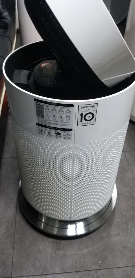 LG 퓨리케어 공기청정기 360 (새필터 교체!!!) LG 퓨리케어 공기청정기 360 (새필터 교체!!!)