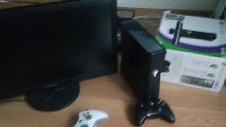 엑스박스360 신형 1테라 급처분 엑스박스360 신형 1테라 급처분