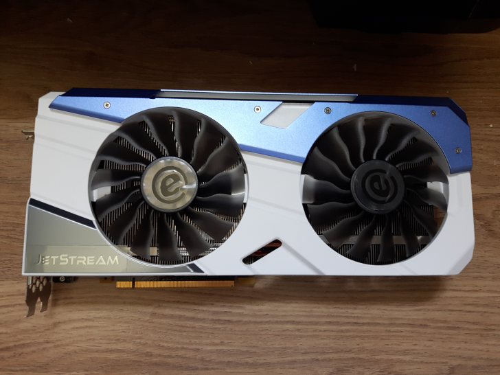 이엠텍gtx1070 슈퍼제트스트림 이엠텍gtx1070 슈퍼제트스트림