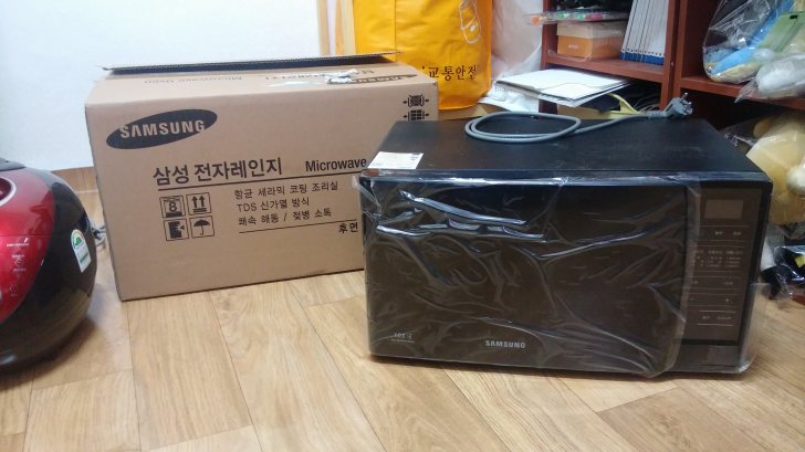 삼성 전자레인지 팝니다(새제품) 삼성 전자레인지 팝니다(새제품)