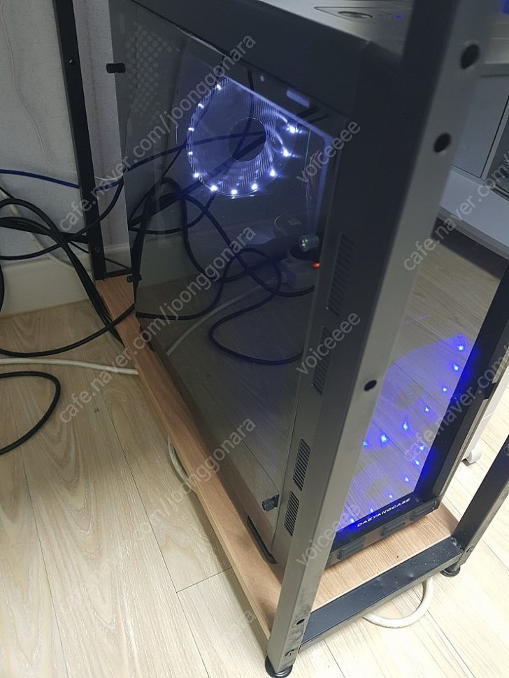 i7 3820 본체 + 모니터 팝니다 i7 3820 본체 + 모니터 팝니다