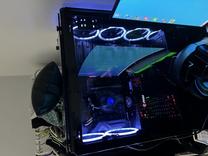 조립pc 초고사양 컴퓨터 게이밍 컴퓨터 새상품 급처합니다 조립pc 초고사양 컴퓨터 게이밍 컴퓨터 새상품 급처합니다