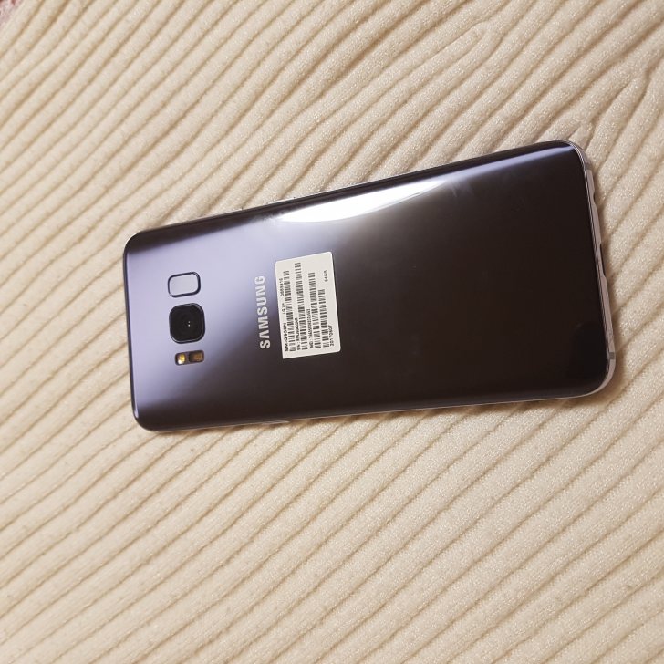 갤럭시 S8 액정파손 판매합니다 갤럭시 S8 액정파손 판매합니다