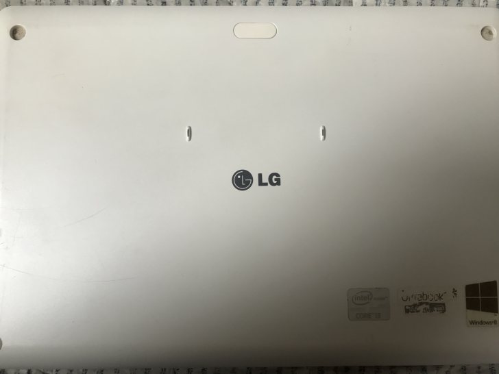 Lg탭북 Z160-GAH30 판매합니다 Lg탭북 Z160-GAH30 판매합니다