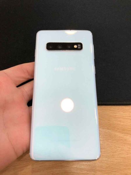 갤럭시S10 판매합니다 128GB 갤럭시S10 판매합니다 128GB