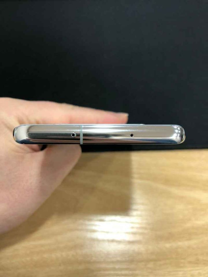 갤럭시S10 판매합니다 128GB 갤럭시S10 판매합니다 128GB