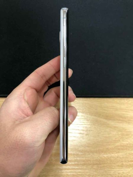 갤럭시S10 판매합니다 128GB 갤럭시S10 판매합니다 128GB