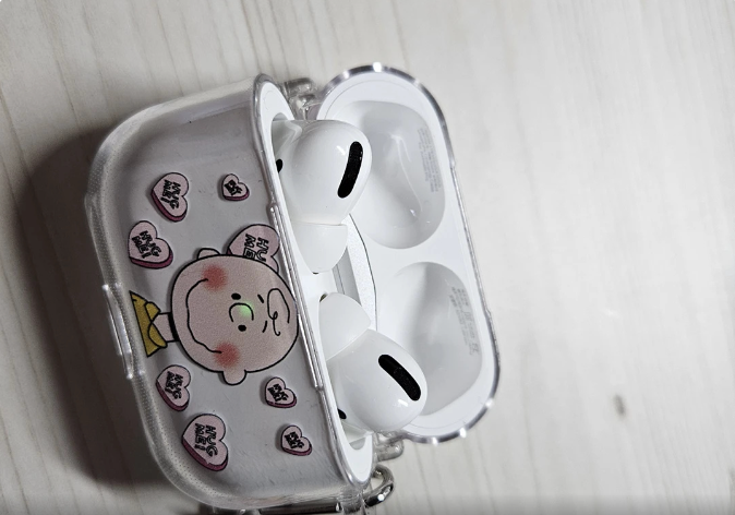 에어팟 프로 2세대 Airpods pro 2 싸게처리합니다 에어팟 프로 2세대 Airpods pro 2 싸게처리합니다