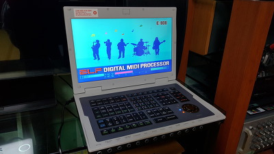엘프 808 중고 반주기팝니다.