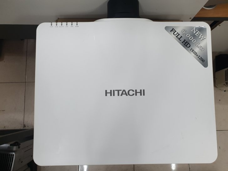 히다치 F600 6천안시 중고빔프로젝터