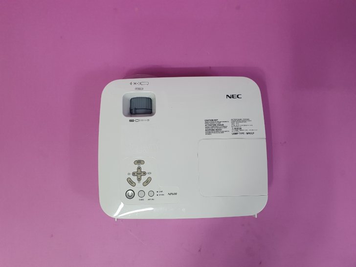 NEC NP - 600G 중고빔프로젝터