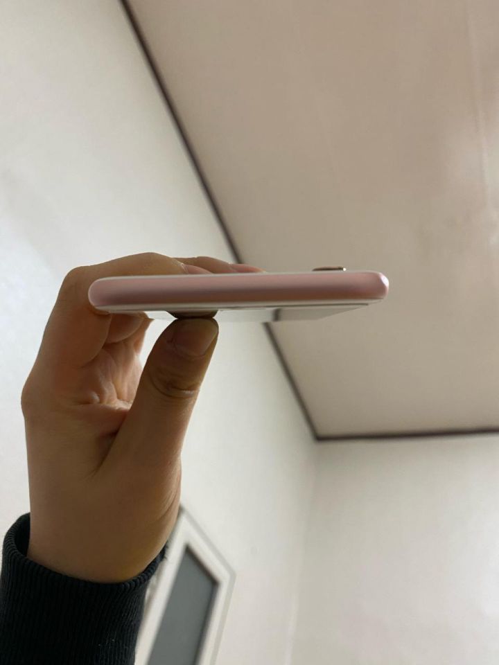 아이폰6s 판매합니다.