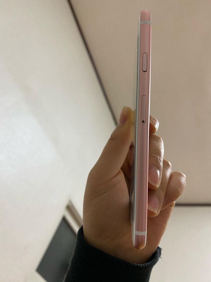 아이폰6s 판매합니다.
