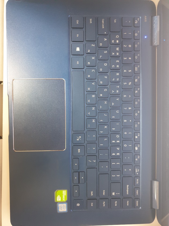 삼성전자 노트북 PEN S NT950SBE-X58 팝니다 삼성전자 노트북 PEN S NT950SBE-X58 팝니다