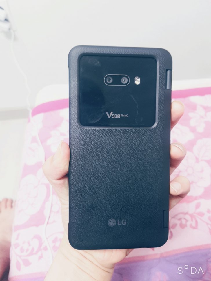 LGv50s LGv50s