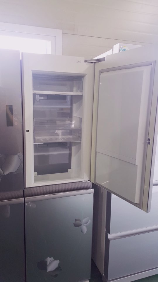 [중고] 엘지 디오스 매직스페이스 메탈 꽃무늬 강화유리 양문형 냉장고 분해 세척완료 판매합니다