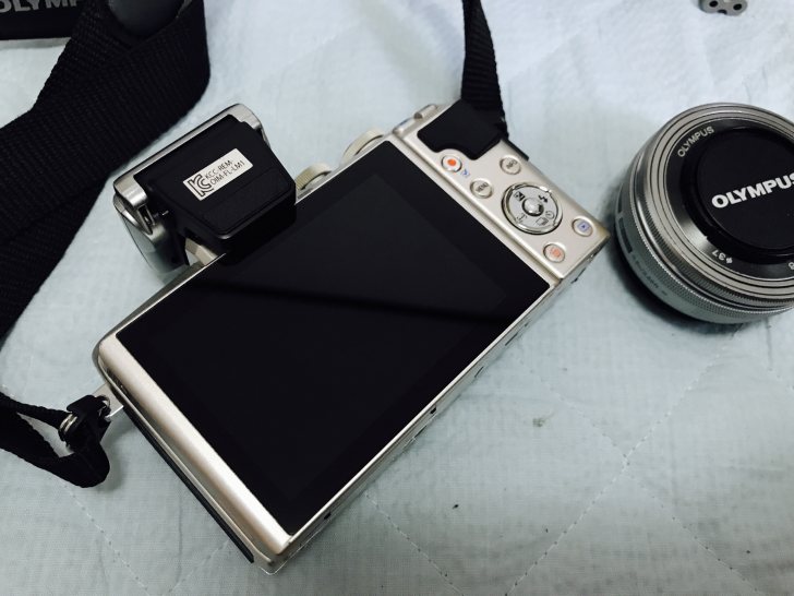 올림푸스 E-pl7