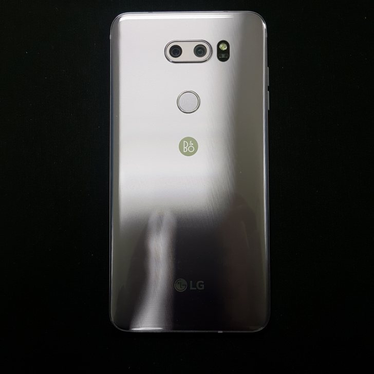 LG V30 퍼플 색상 64기가 저렴하게 판매합니다!  [출처] LG V30 퍼플 색상 64기가 저렴하게 판매합니다!