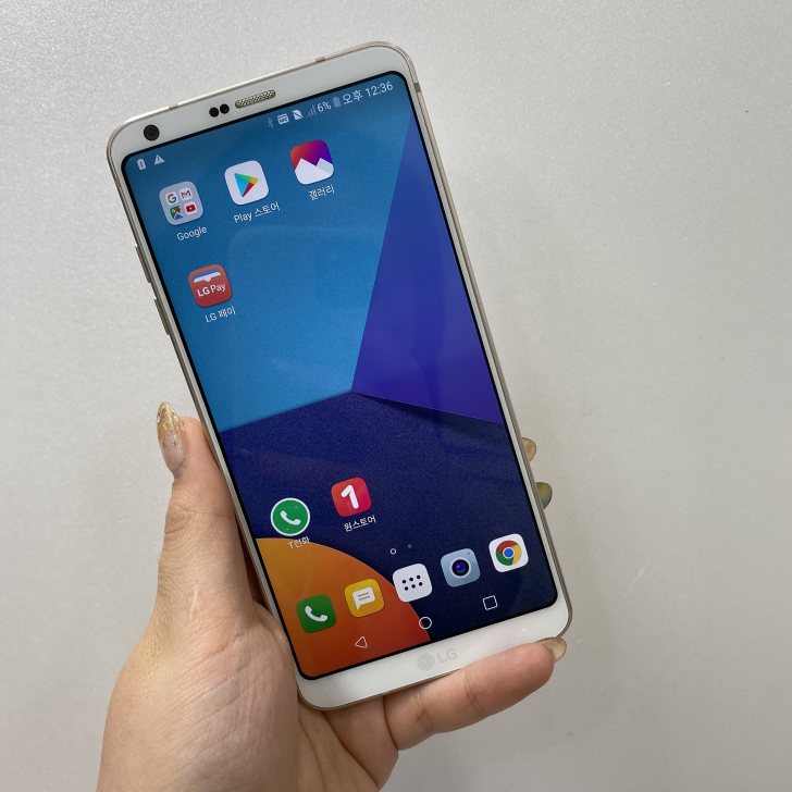 LG G6 화이트 64G 판매합니다 LG G6 화이트 64G 판매합니다