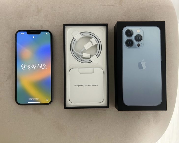 아이폰 13프로 시에라블루 128G 아이폰 13프로 시에라블루 128G