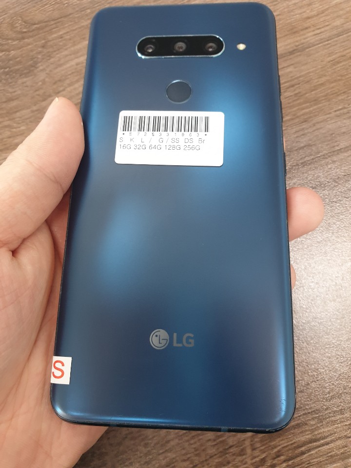 V40 128기가 S급 기기팝니다. V40 128기가 S급 기기팝니다.