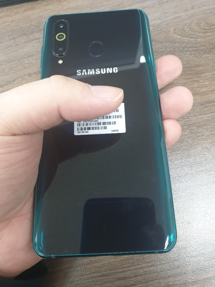갤럭시 A9 PRO 128기가 S급 기기팝니다. 갤럭시 A9 PRO 128기가 S급 기기팝니다.
