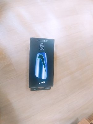 나이키 머큐리얼 네이마르 정강이보호대 나이키 머큐리얼 네이마르 정강이보호대