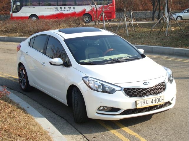 15년식 기아 K3 3만km 최저가 720만원판매 15년식 기아 K3 3만km 최저가 720만원판매
