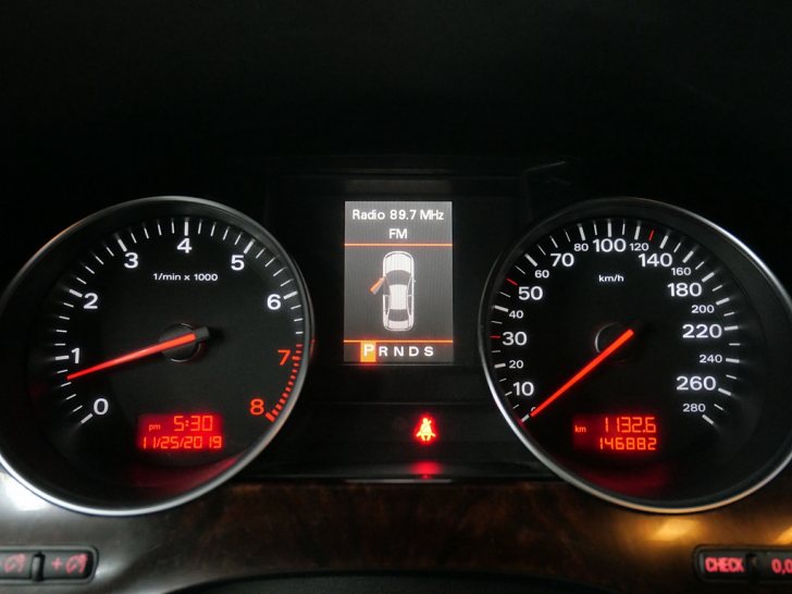 [중고차] 아우디 A8 06년식 14.6만km 휘발유 650만원 팝니다