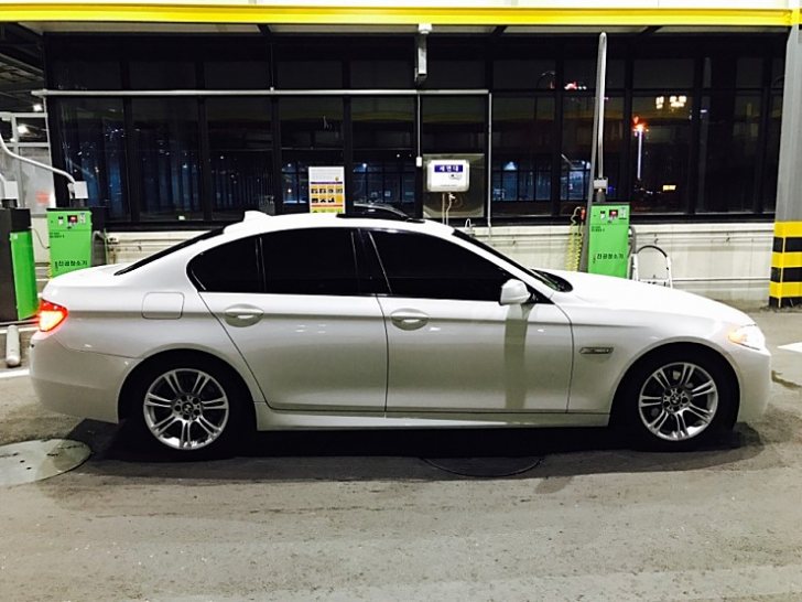 11년식 BMW 520D 상태최상급 차량 판매합니다 11년식 BMW 520D 상태최상급 차량 판매합니다