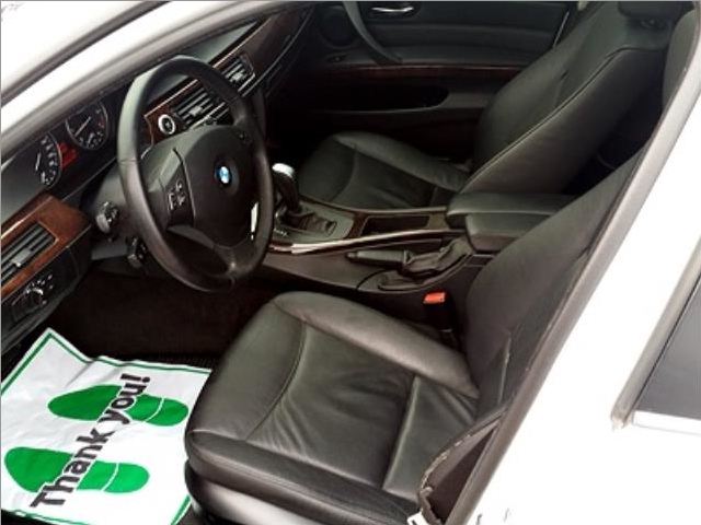 08년식 BMW 320i 흰색 7만Km 무사고최저가 판매합니다 08년식 BMW 320i 흰색 7만Km 무사고최저가 판매합니다