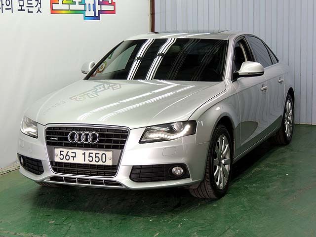 아우디 뉴A42.0 TFSI 콰트로 2009년식 팔아요